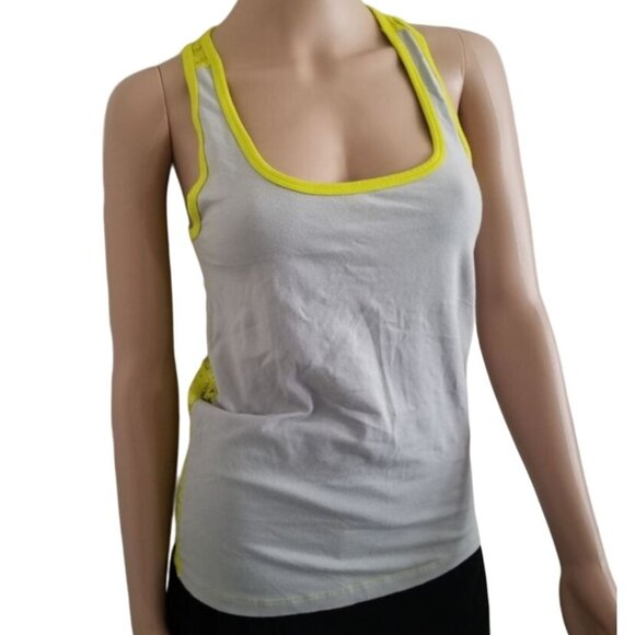 Set of 4 Women's Assorted LS, SS Shirts & Tank Top In Small Medium Large Sizes - Picture 3 of 14